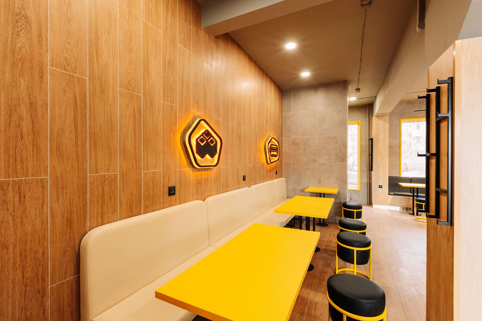 Обложка проекта: Грильница. Ресторан.