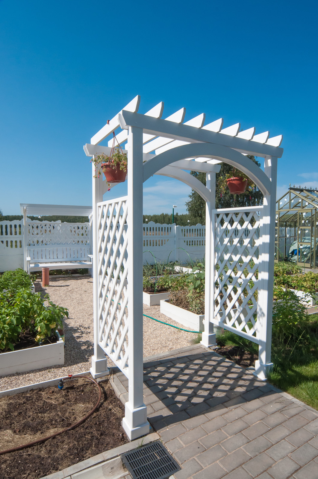 Обложка проекта: Пергола