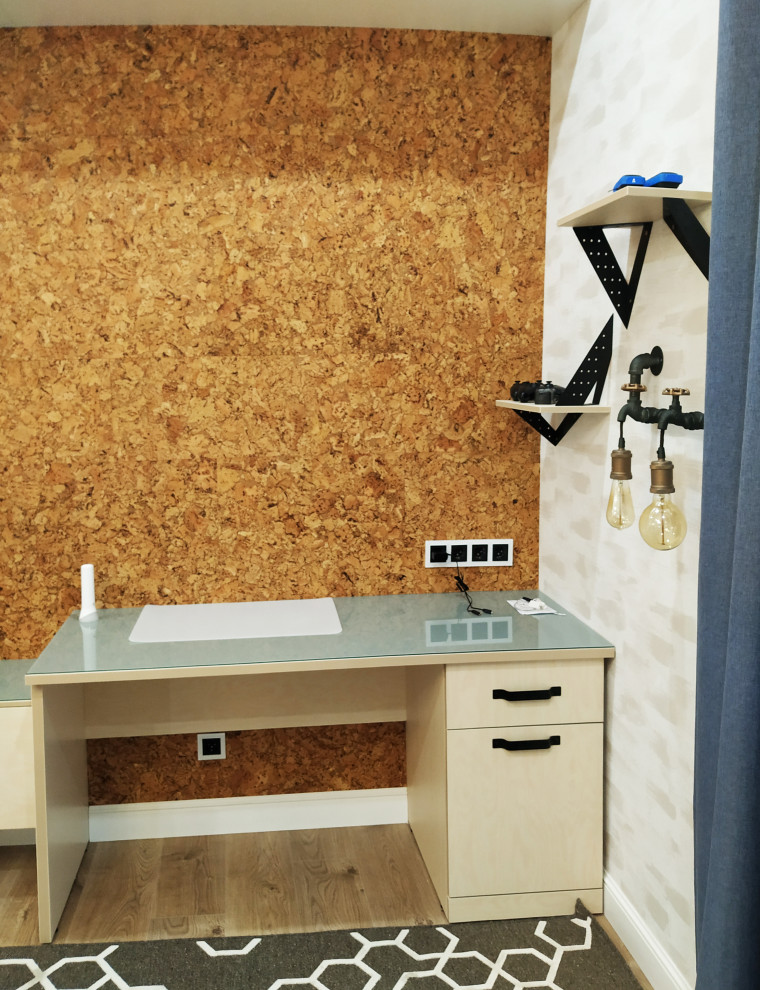 Подростковая комната с элементами лофта