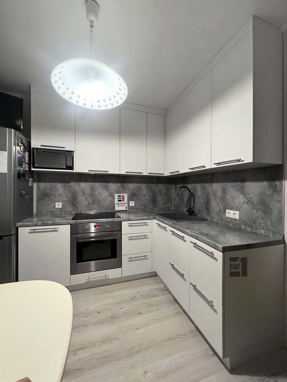 Кухня в современном стиле