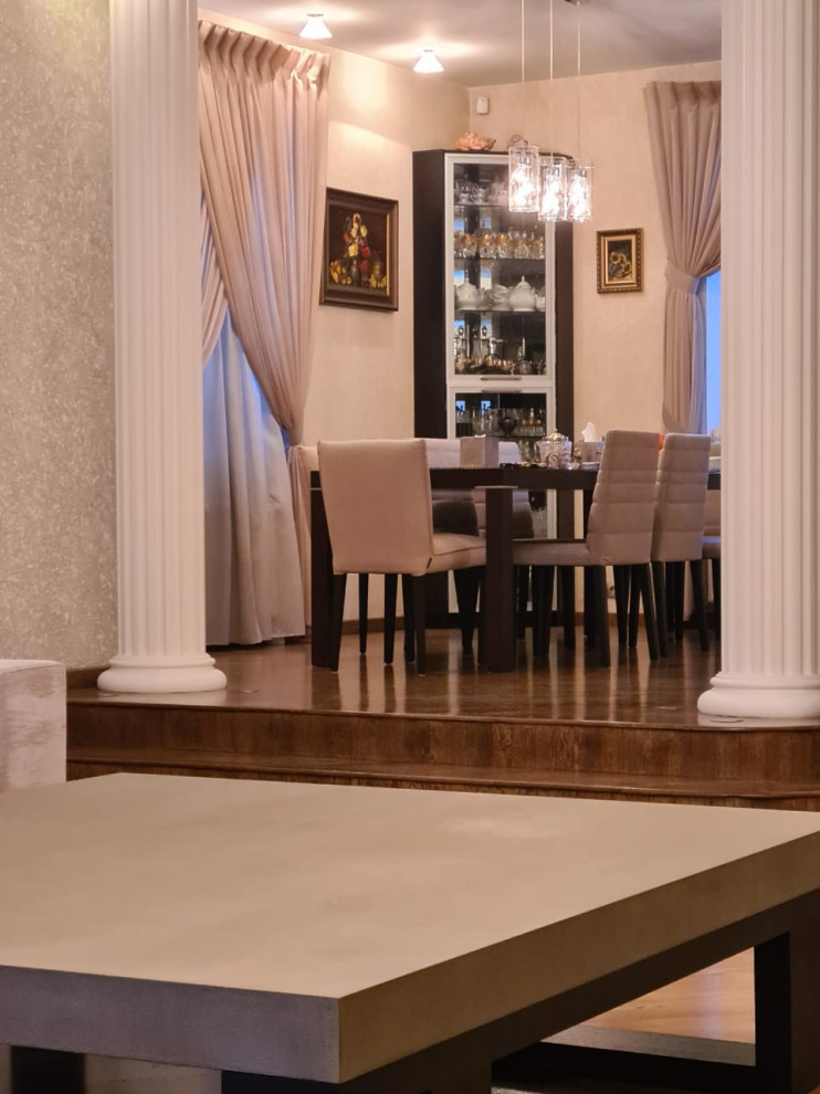 Обложка проекта: Столовая в частном доме