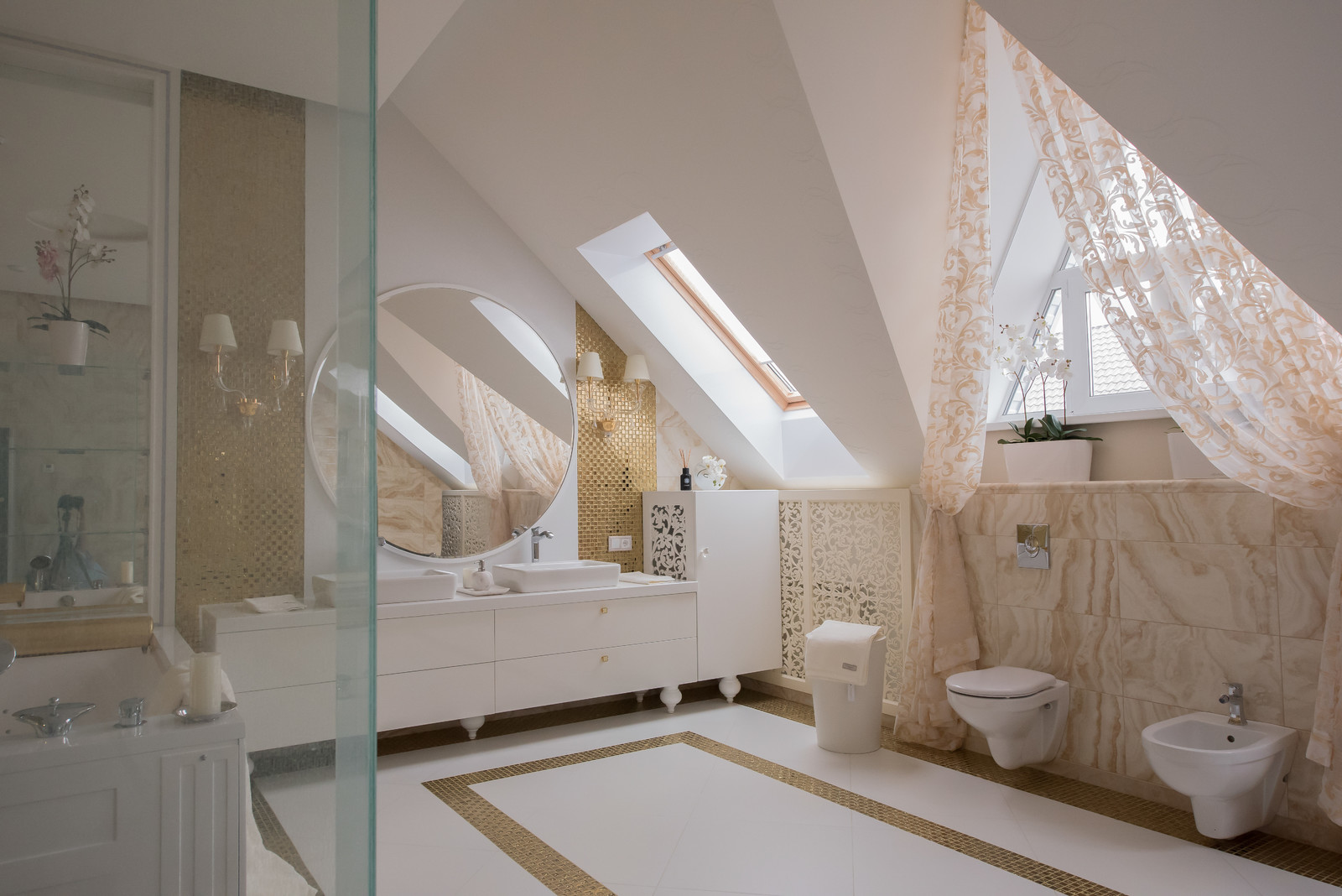 В большом доме - большие возможности