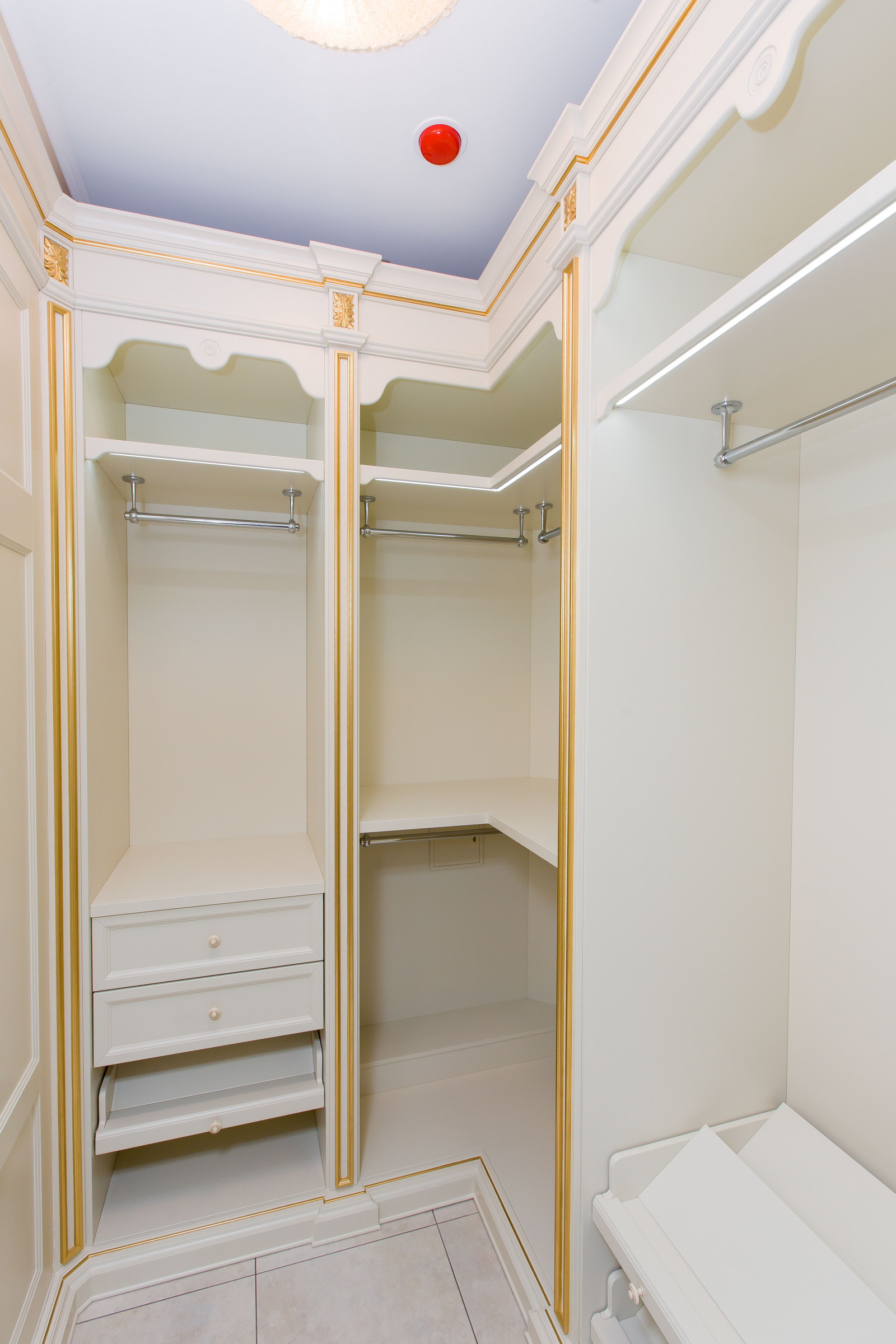 Мебель в КП "Елочка"