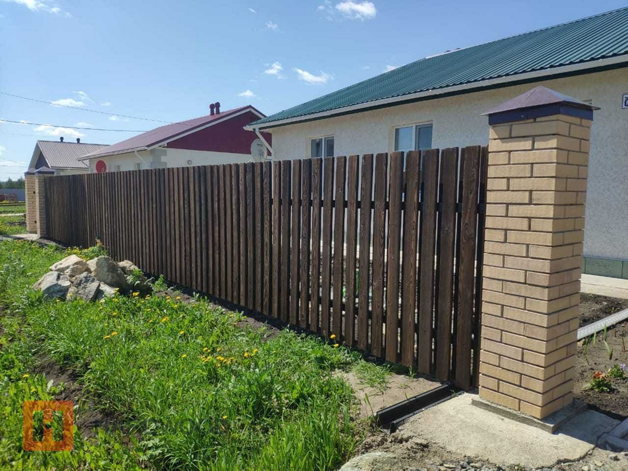 Фоновое изображение профиля HardWood