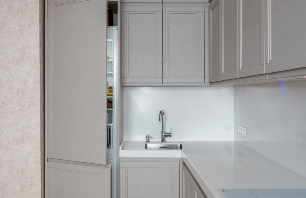 Угловая кухня Джаспер в цвете Экрю от дизайнера