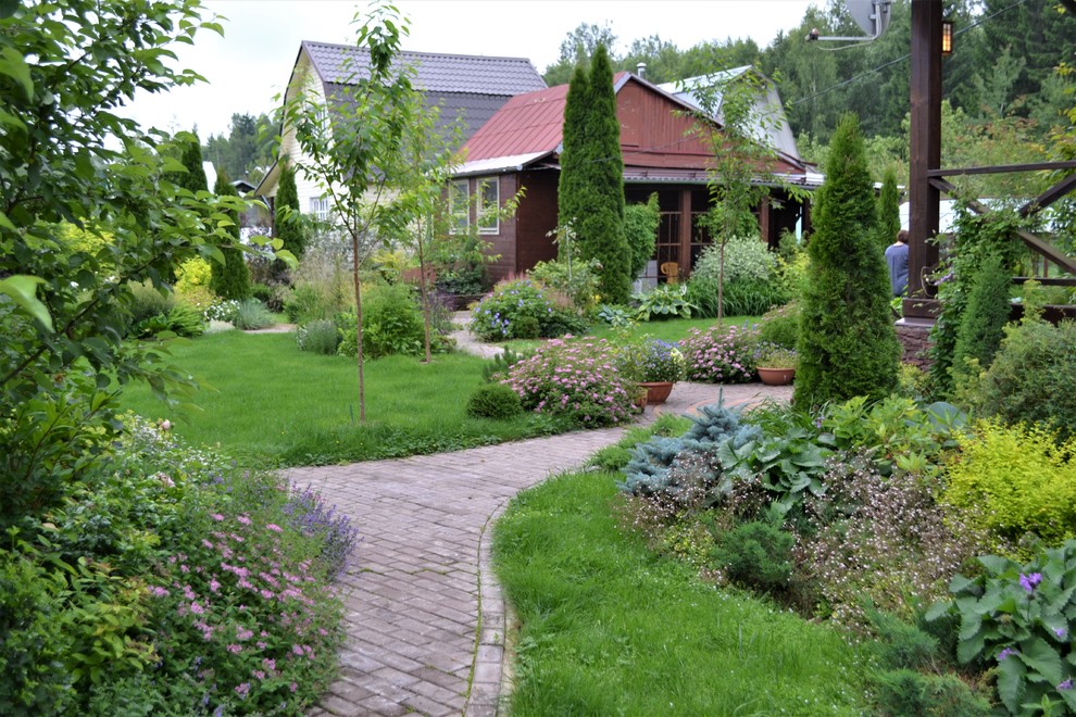 Сады выпускников. "Уголок моей радости", сад Екатерины БАРСОВОЙ.