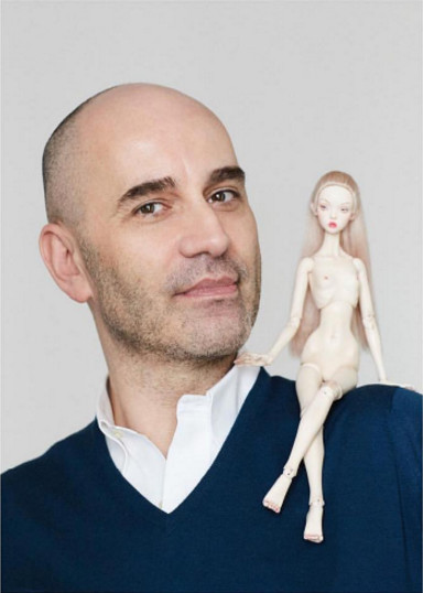 Хороший вопрос: Что такое «интерьерные куклы» и кто их покупает