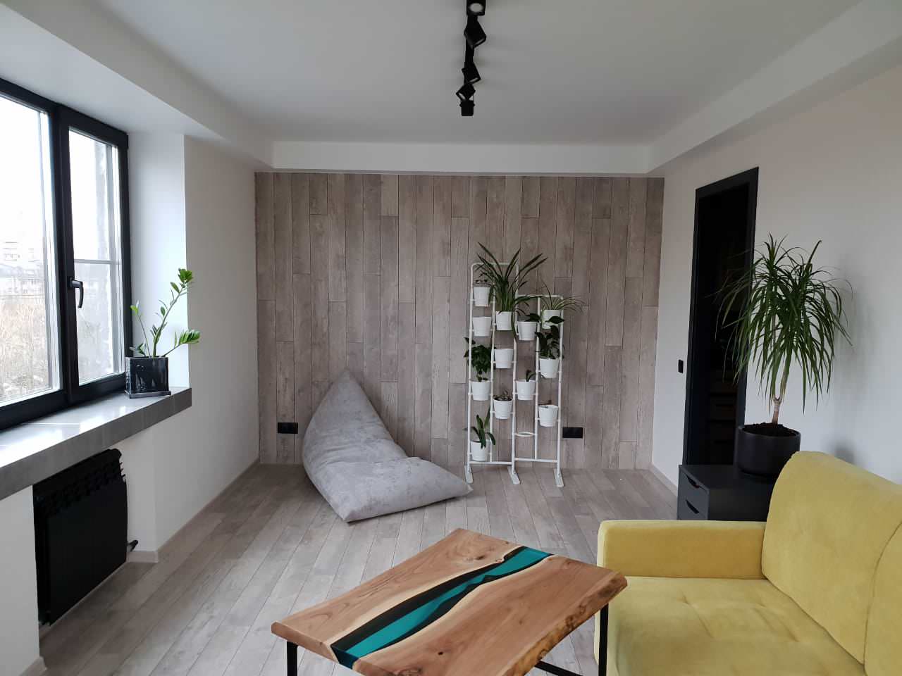 МИНИ-ЛОФТ В 2Х-КОМНАТНОЙ ХРУЩЕВКЕ