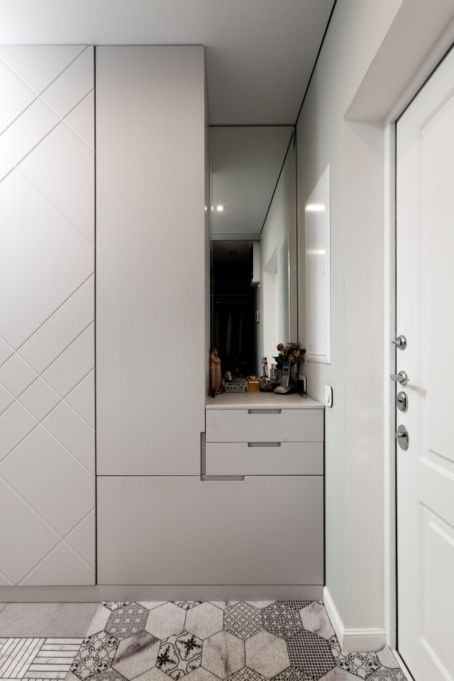 Обложка проекта: Шкаф в прихожей