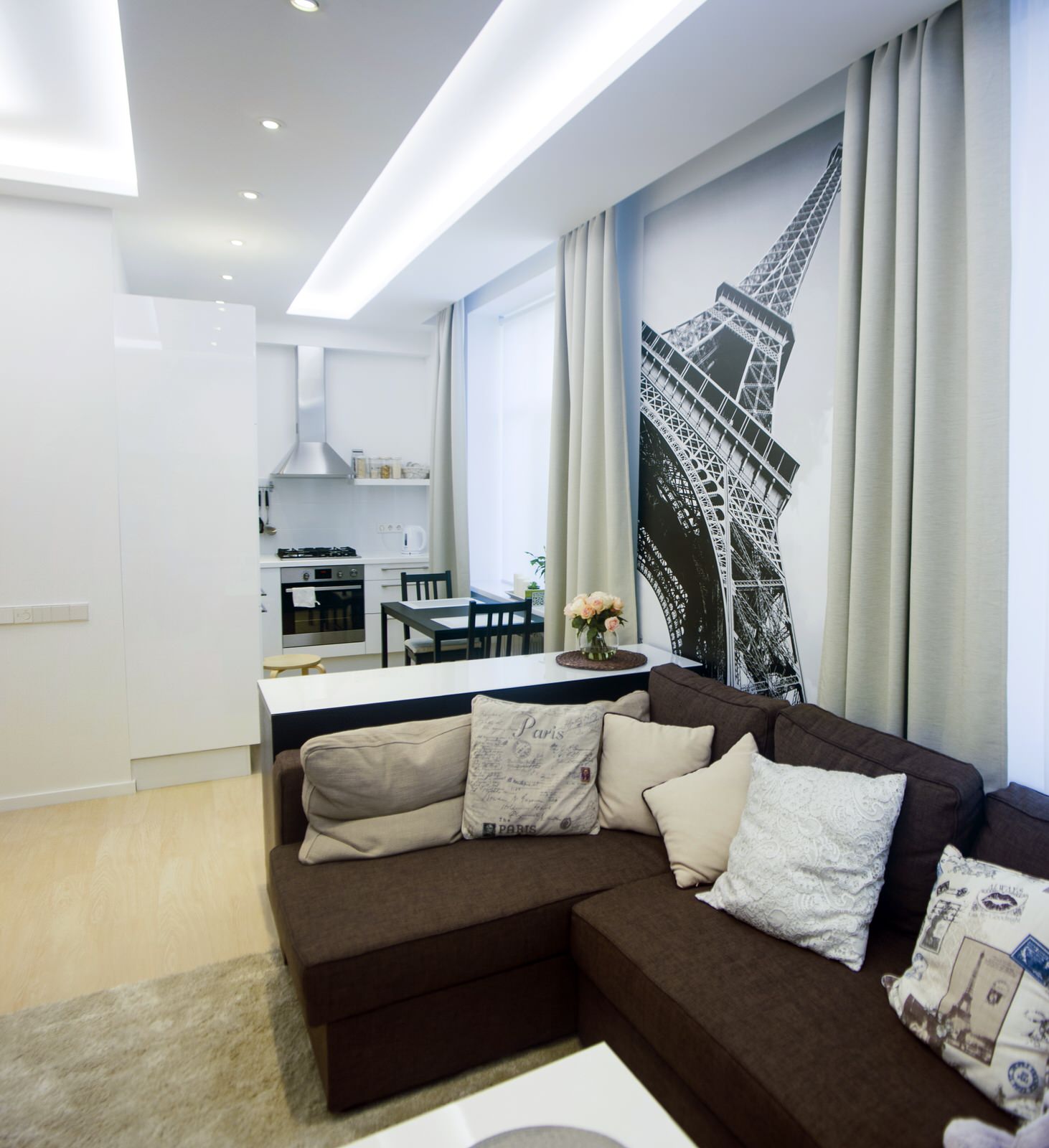 На улице Гастелло