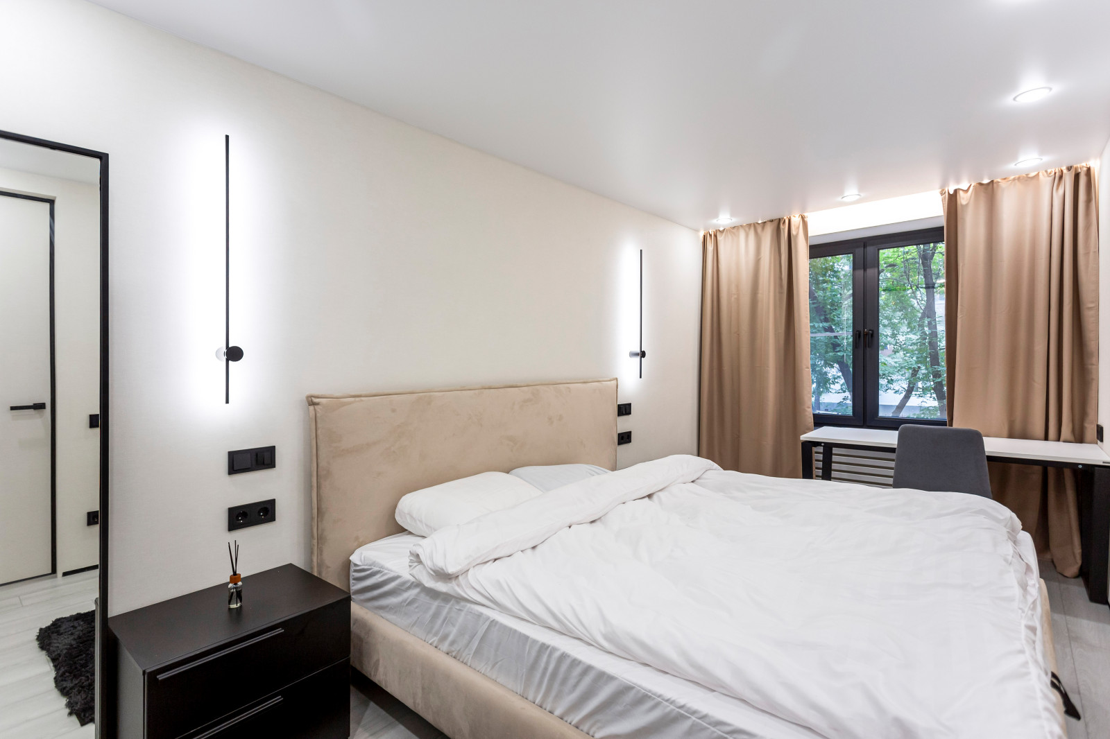 евродвушка в аренду в пятиэтажке рядом с Сити