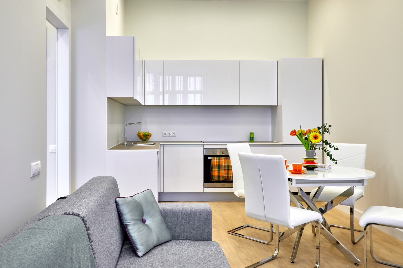 Интерьер шоу-рума ЖК Символ (ДонСтрой)