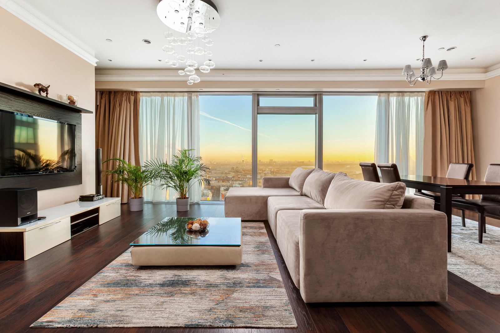 Апартаменты в башне "Москва"