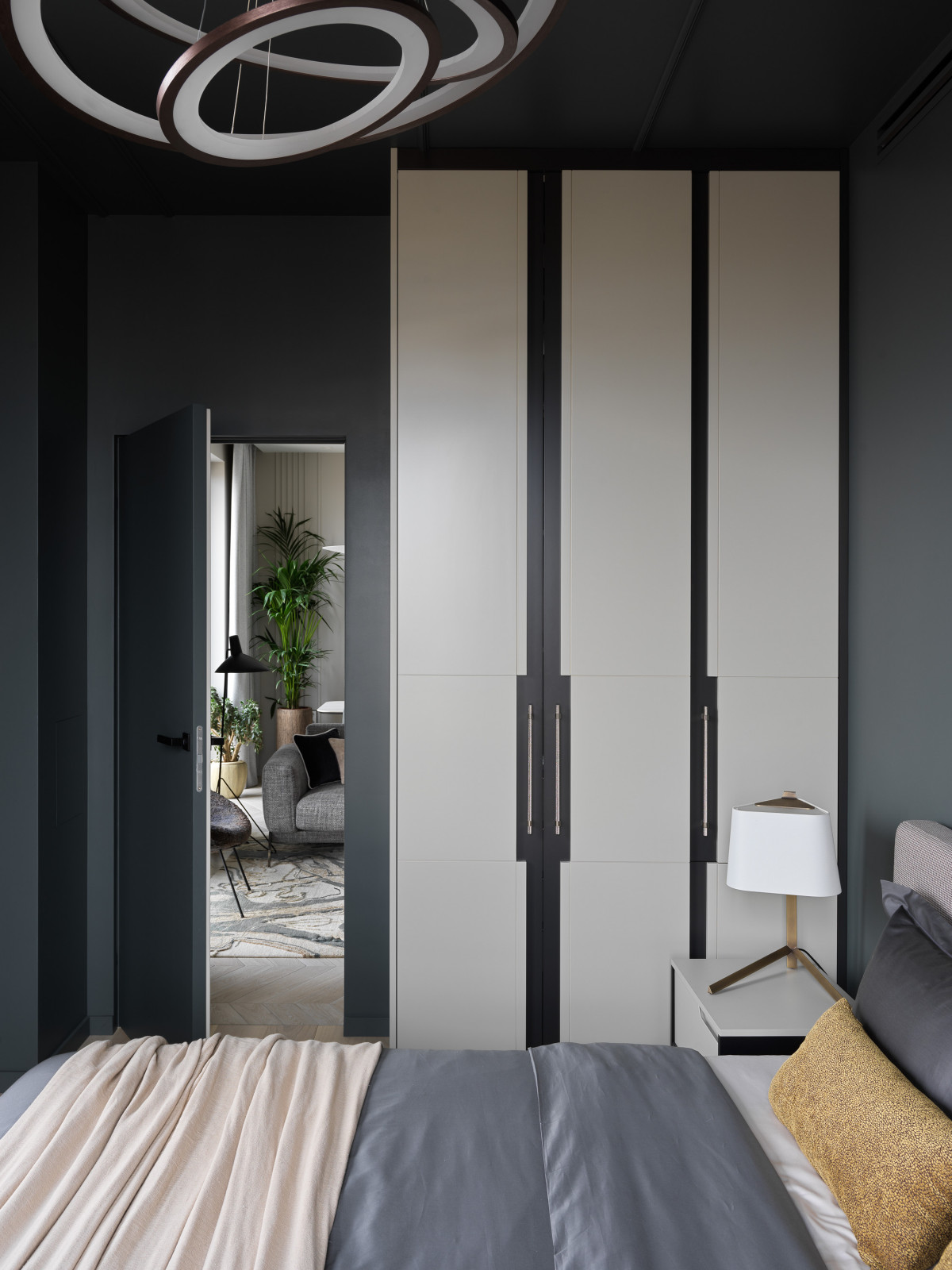 Лаконичная квартира в ЖК "Пресня Сити"