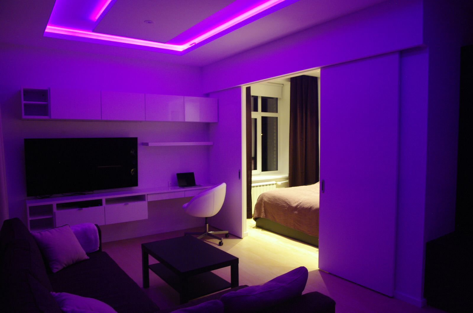 На улице Гастелло