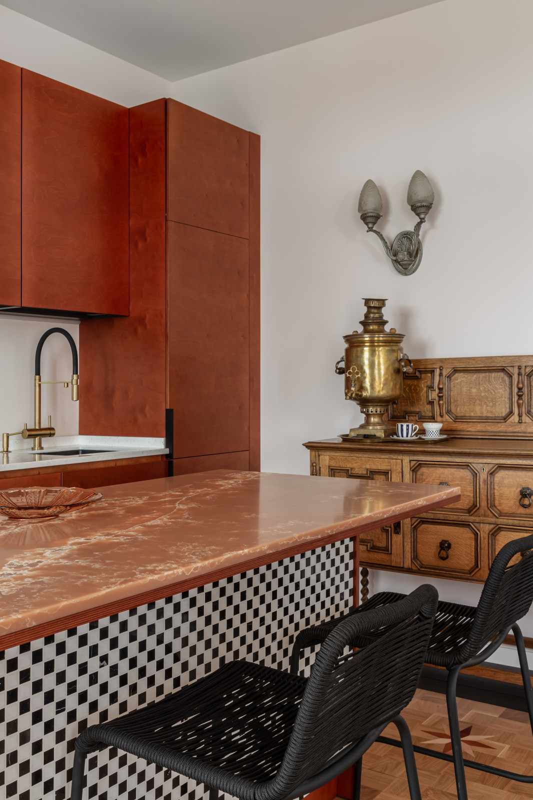 Квартира в ЖК "Солнечный", 128 кв.м.