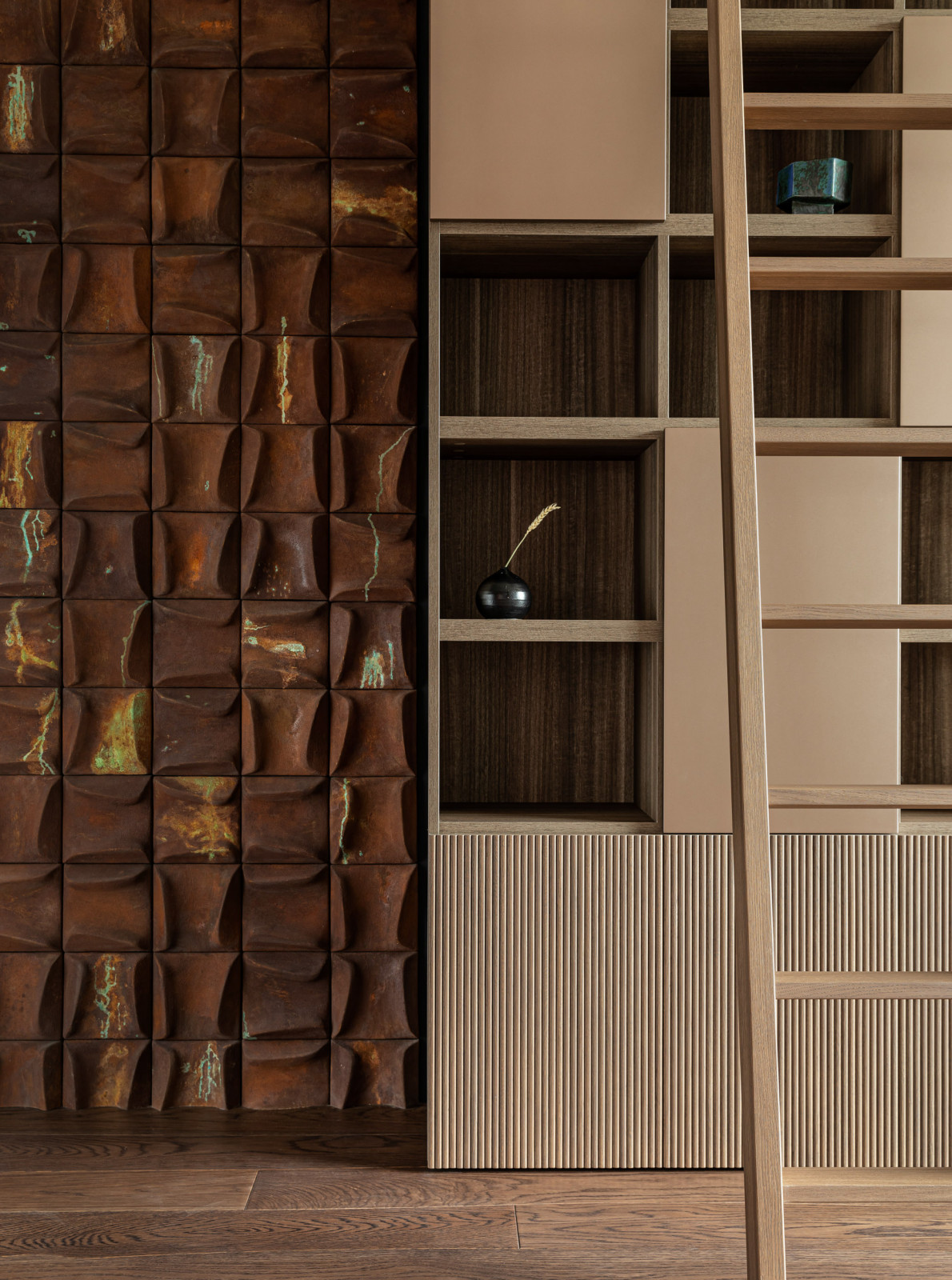 VYSHYTO HOUSE INTERIOR PART GREY