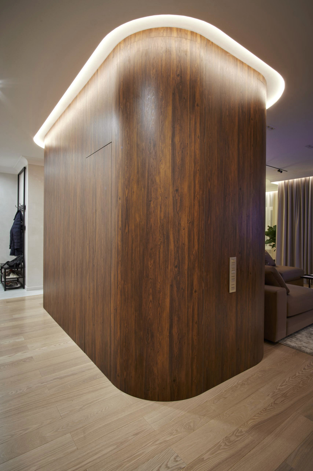 Холл-гостиная 74 кв.м. 2022 г. Фото.