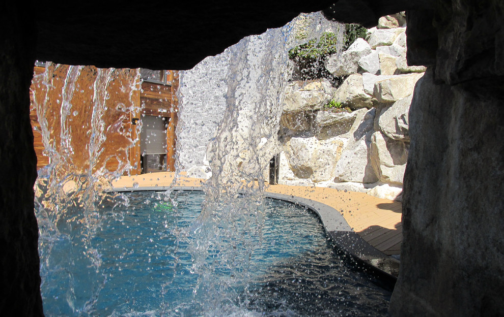Japanese style garden design & Waterfall construction in Tyrol