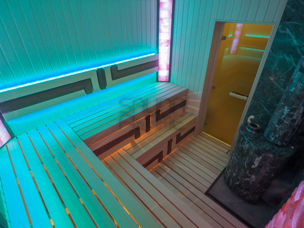 Сауна с разноцветной подсветкой