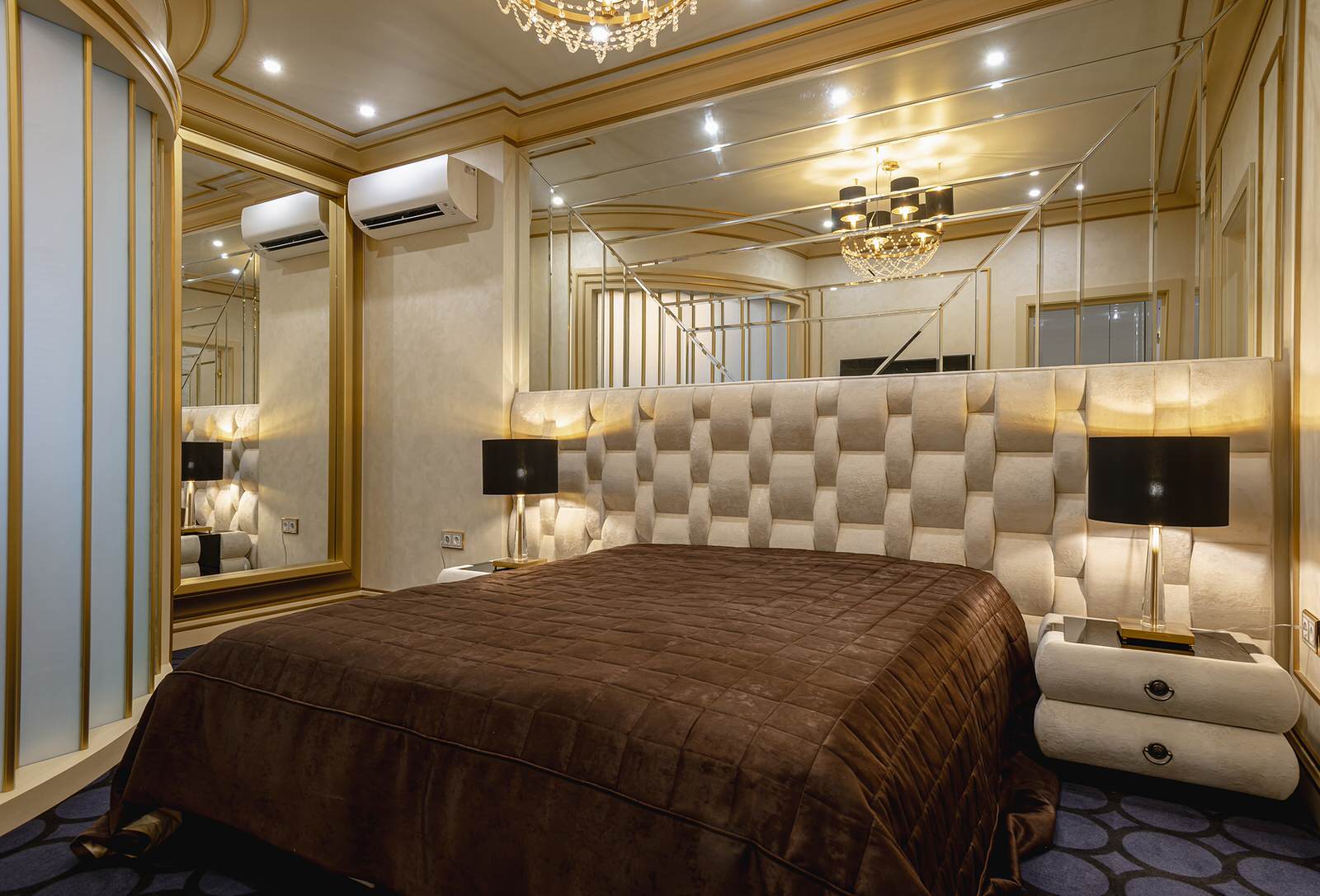 ЖК ЗАЗЕРКАЛЬЕ 407