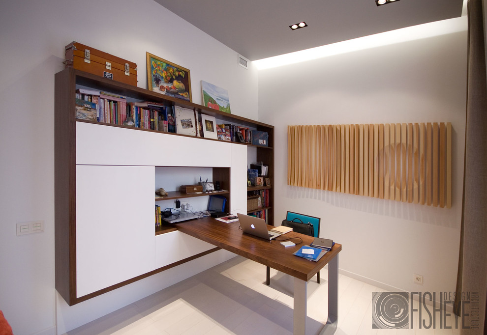 Apartment in Saint-Petersburg, av. Morskoi