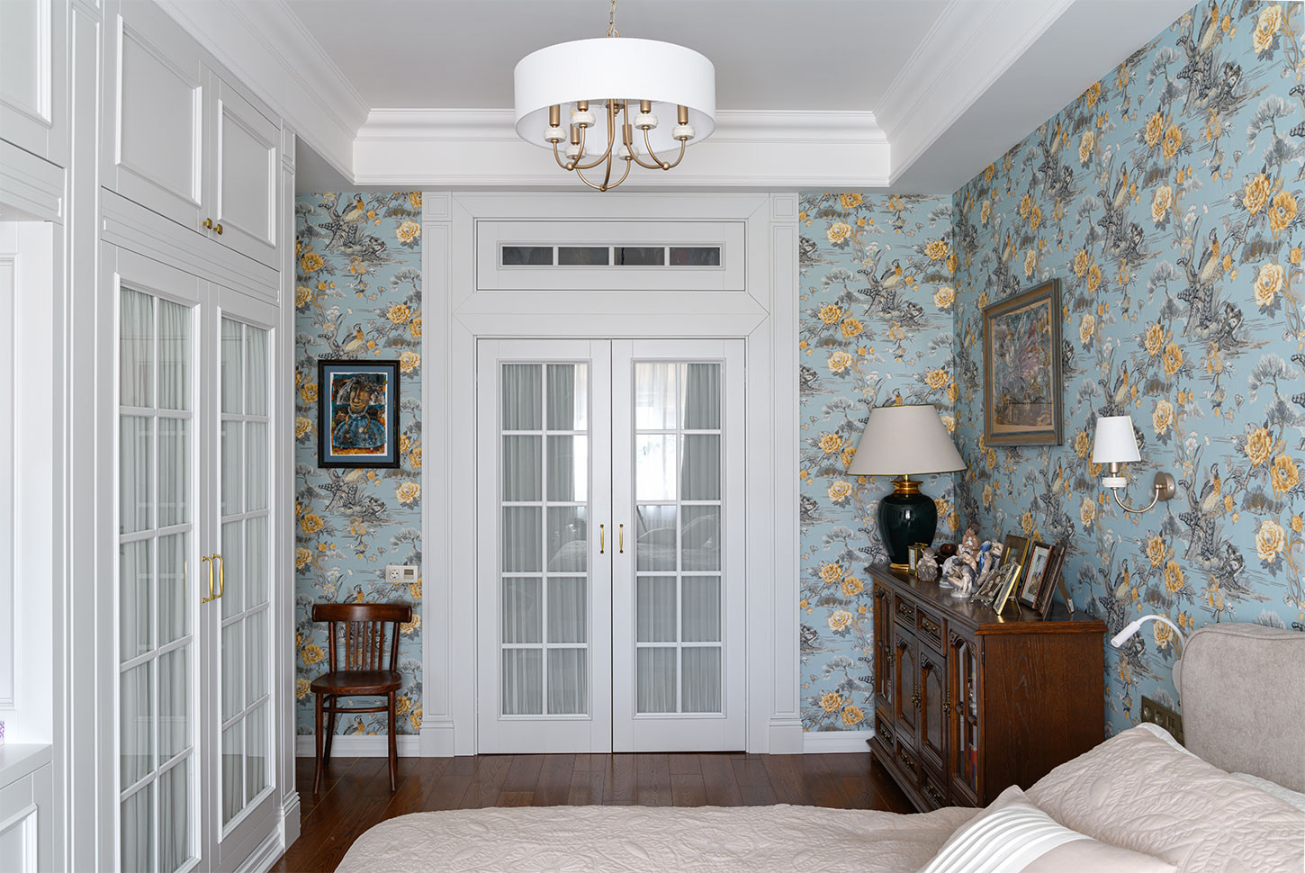 Квартира на набережной р. Москва.