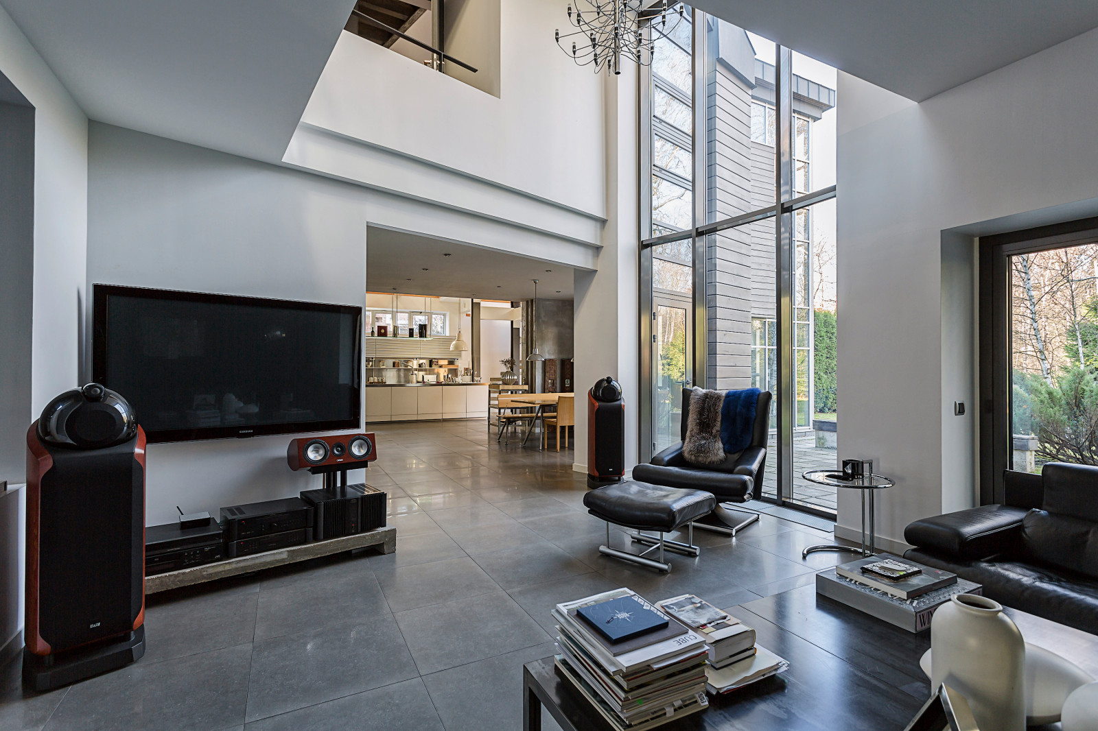 Загородный дом в современном стиле.