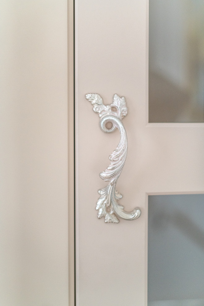 Мебель на заказ для светлой квартиры