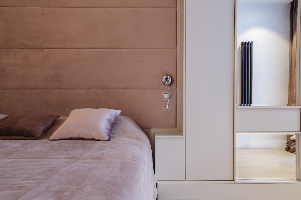 Двух этажная квартира для большой семьи, 210 кв м