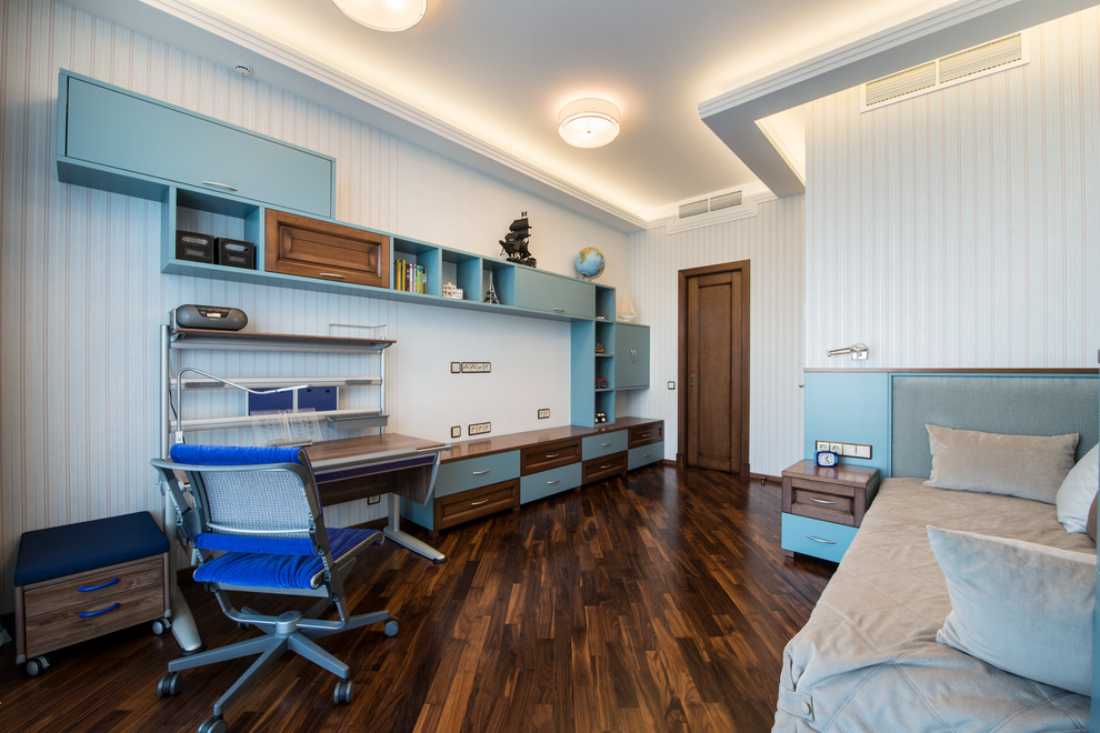 Голубая детская - комната старшего сына