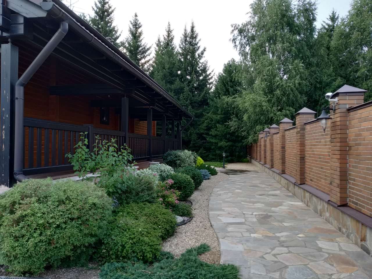 Малоуходный сад