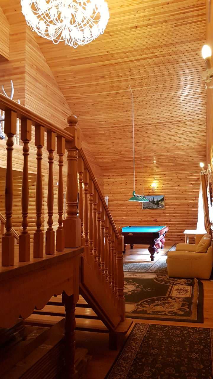 Дома из бруса и интерьеры