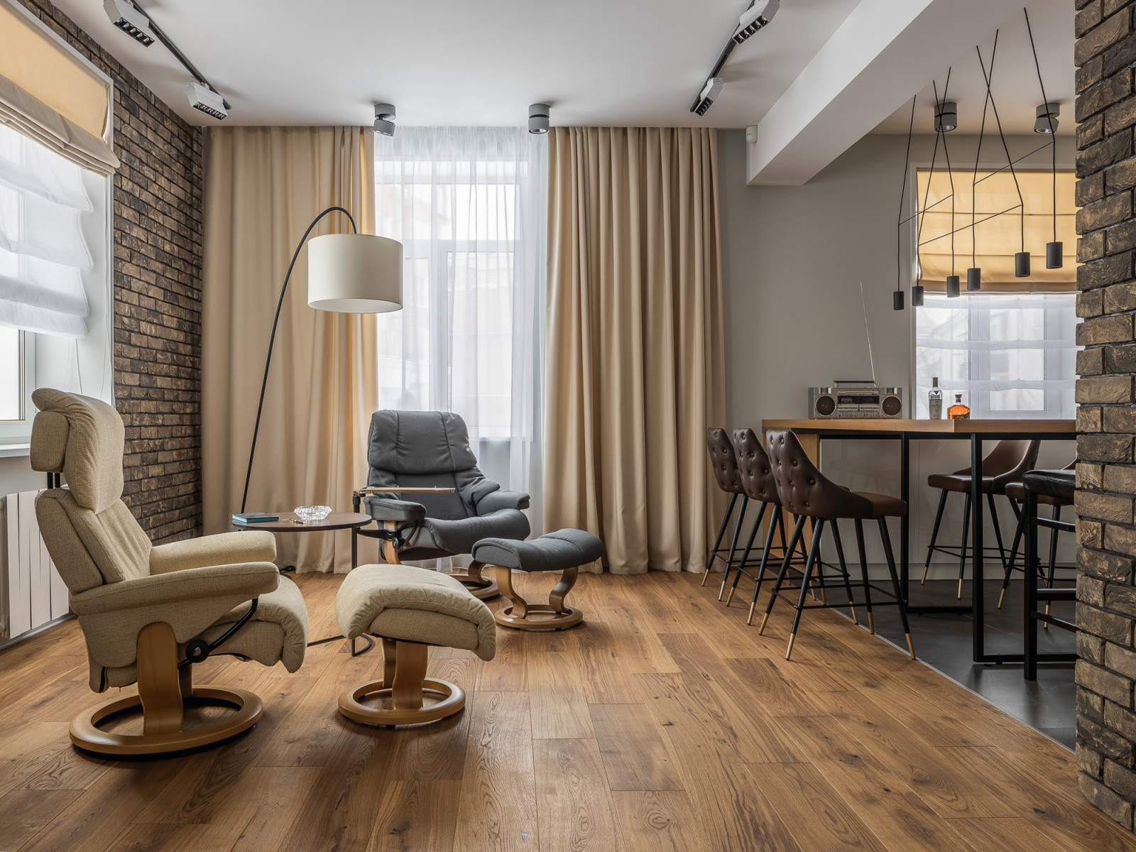 Обложка проекта: Двухуровневая квартира на набережной