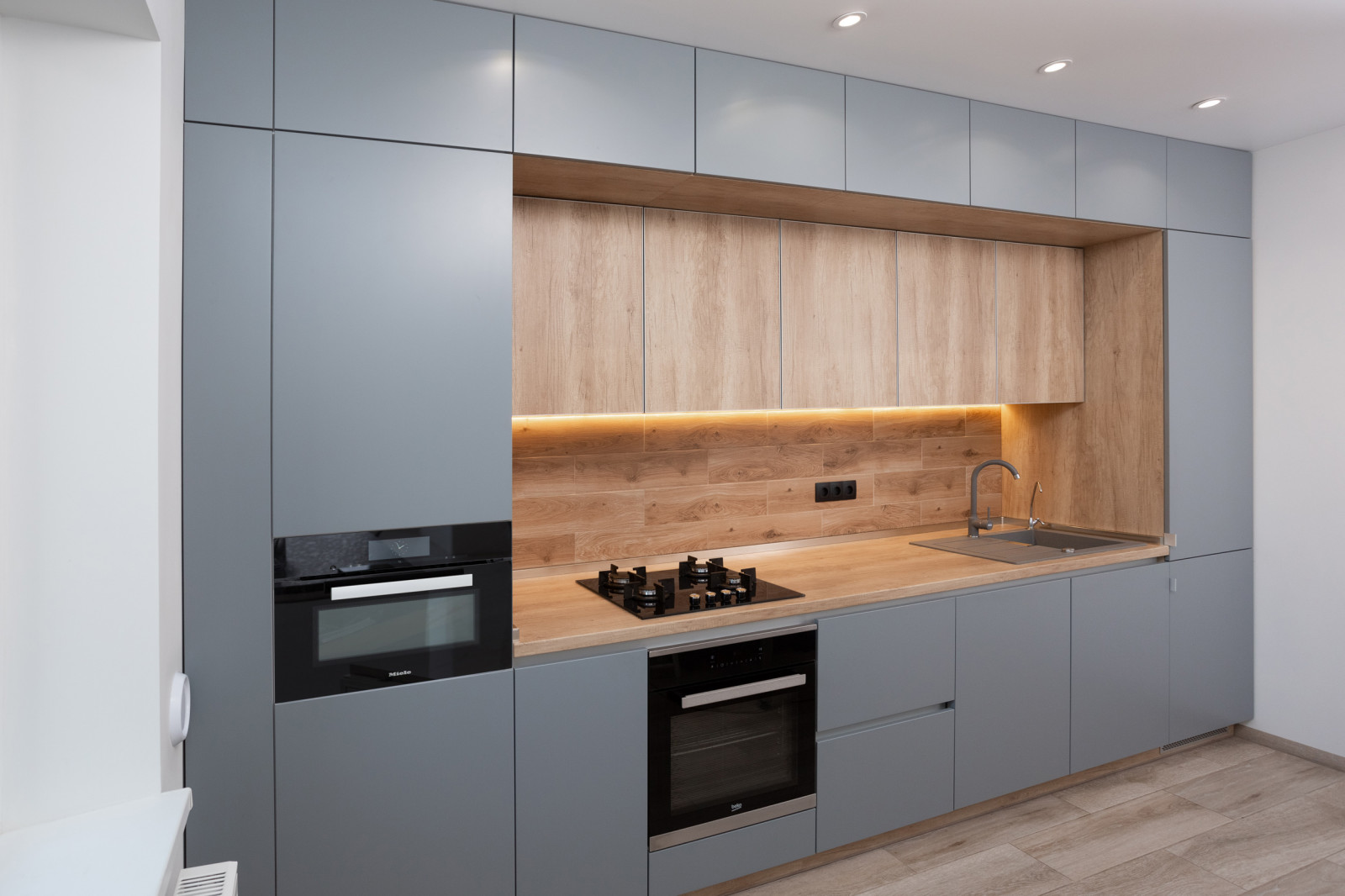 Обложка проекта: кухня графити