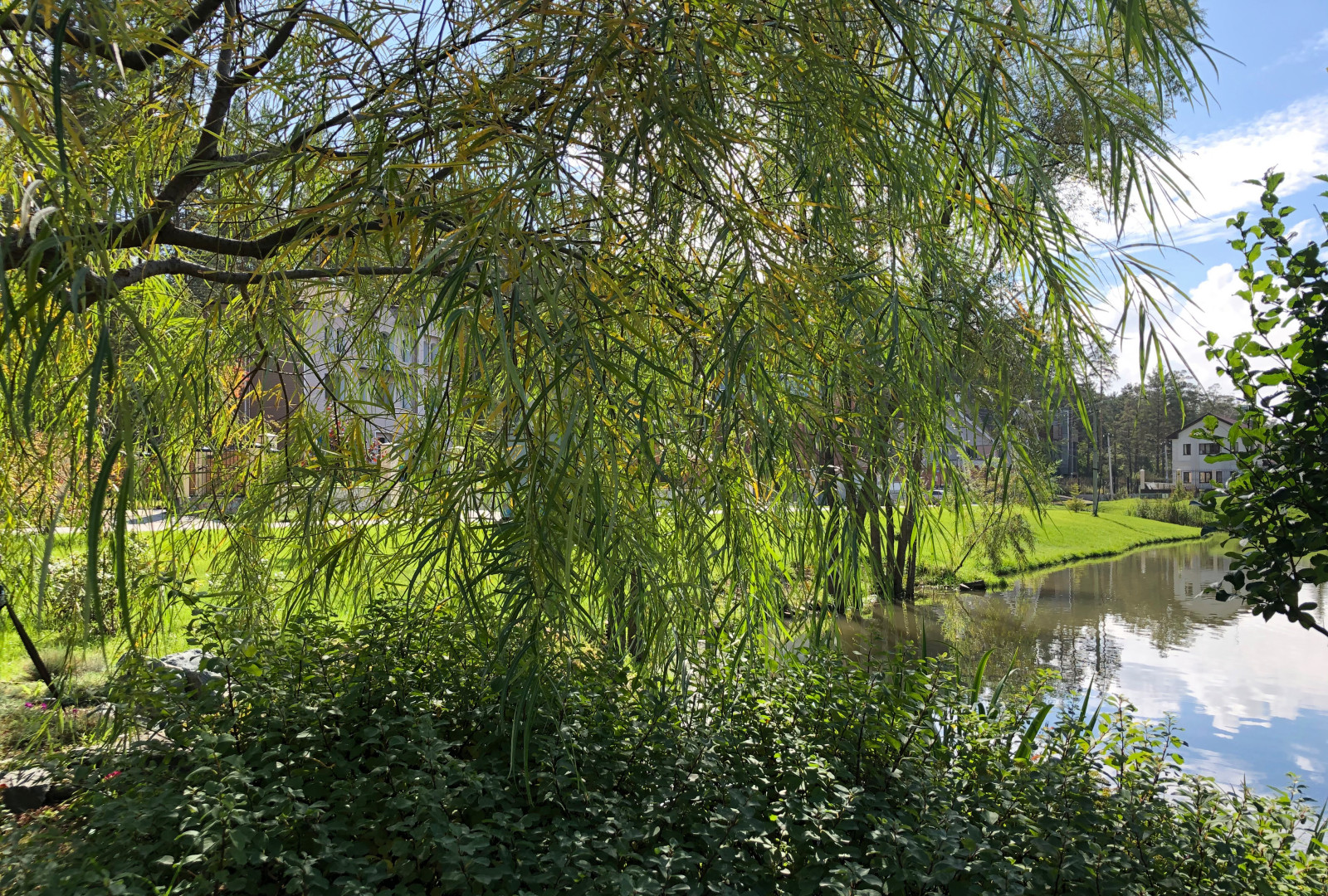 Дом у озера