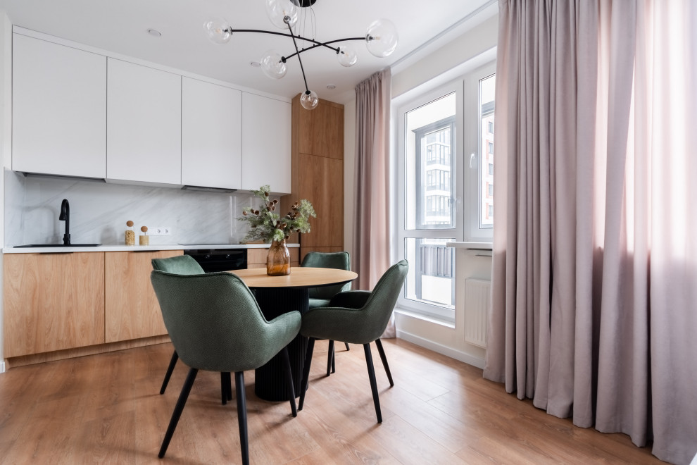 Янила Драйв