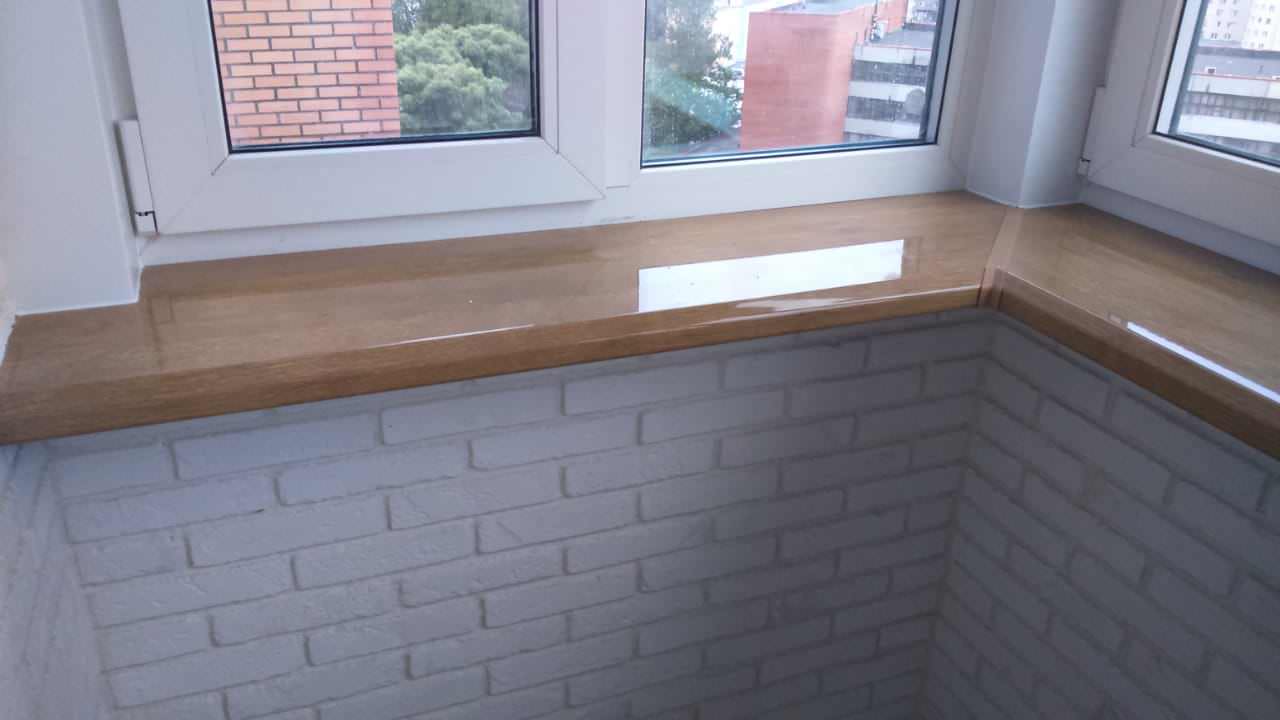 Замена остекления, утепление и отделка балкона декоративным камнем