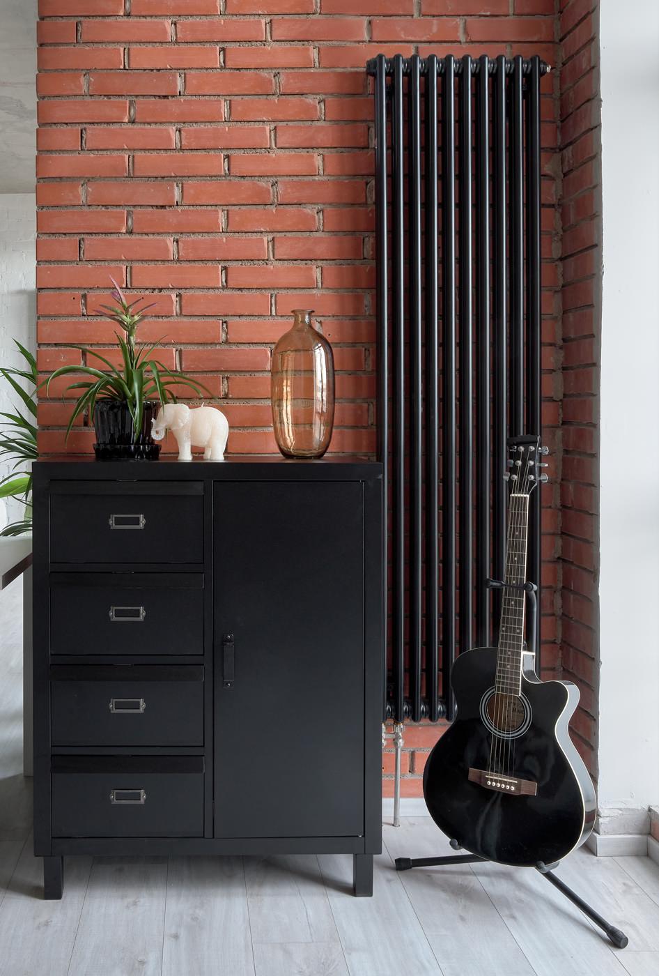 Обложка проекта: Женственный лофт. Интерьер офиса салонов красоты