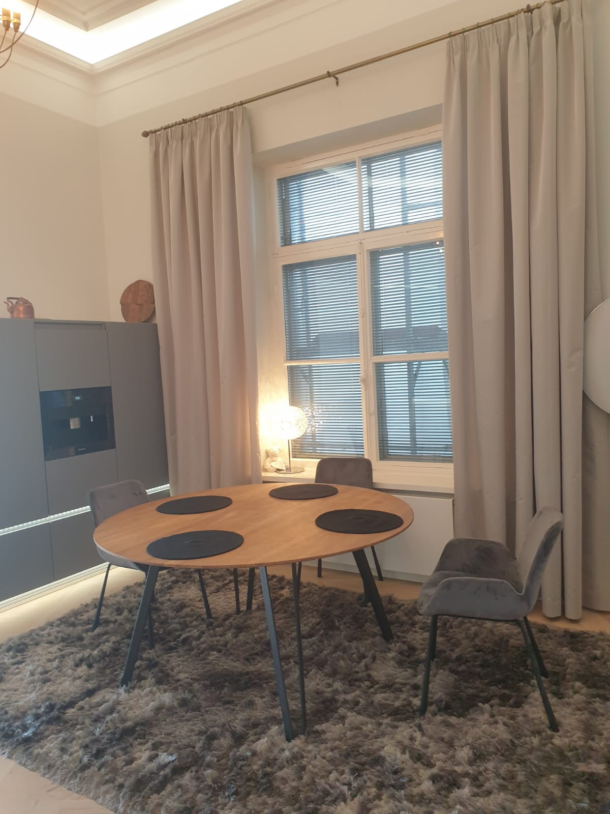 Квартира на набережной