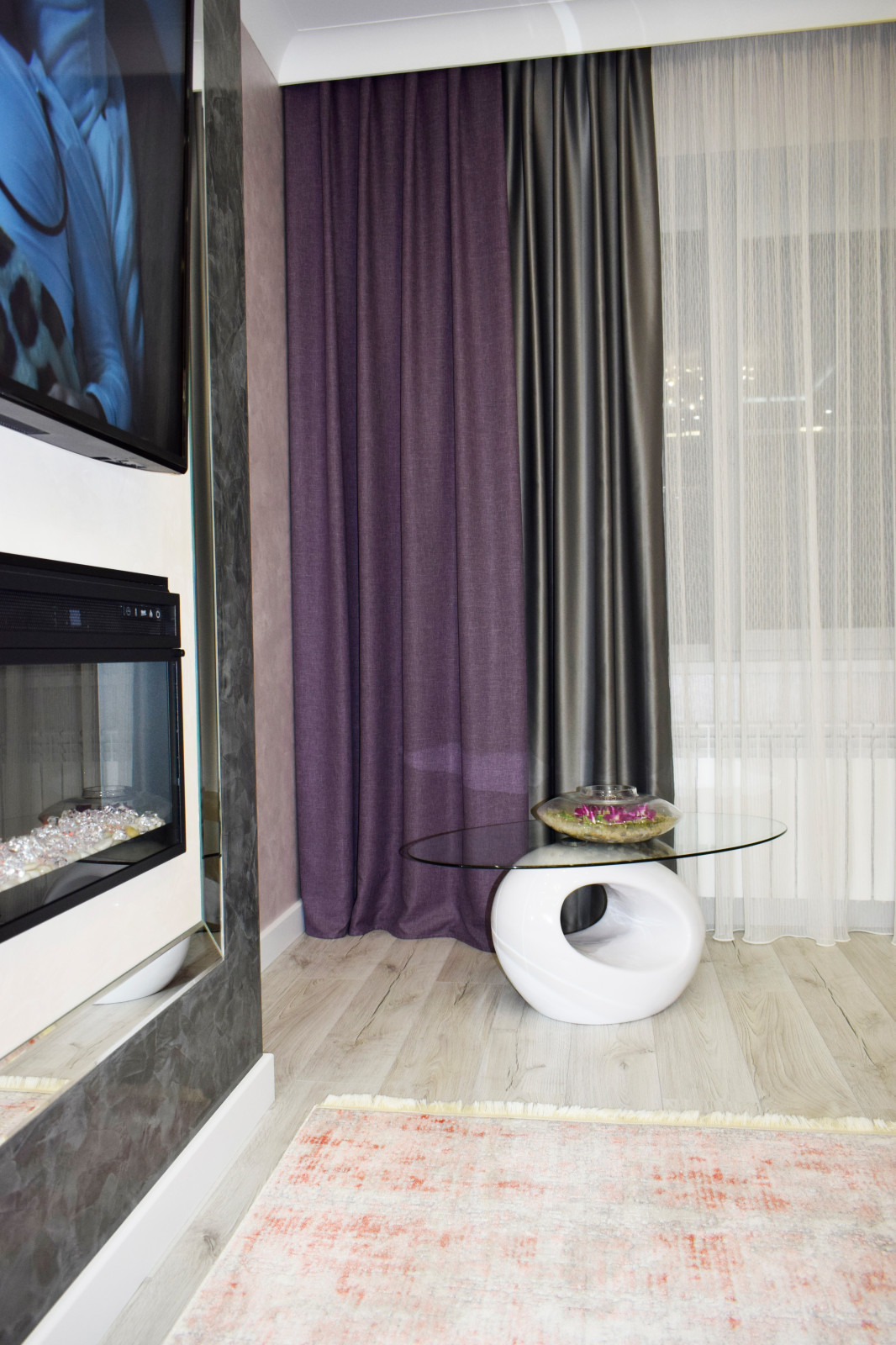 Реализация современной гостиной площадью 25кв.м