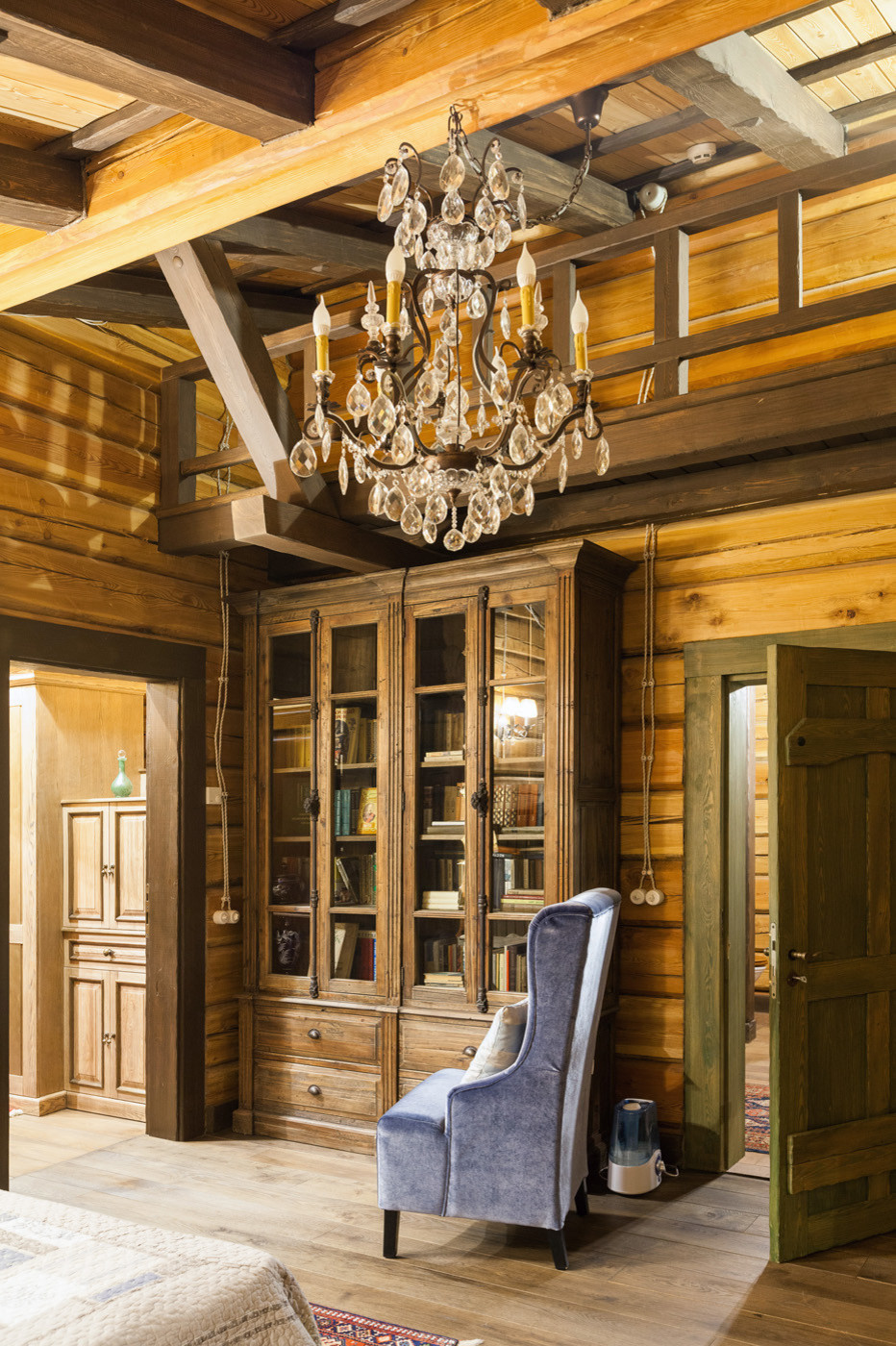 Большой дом шале