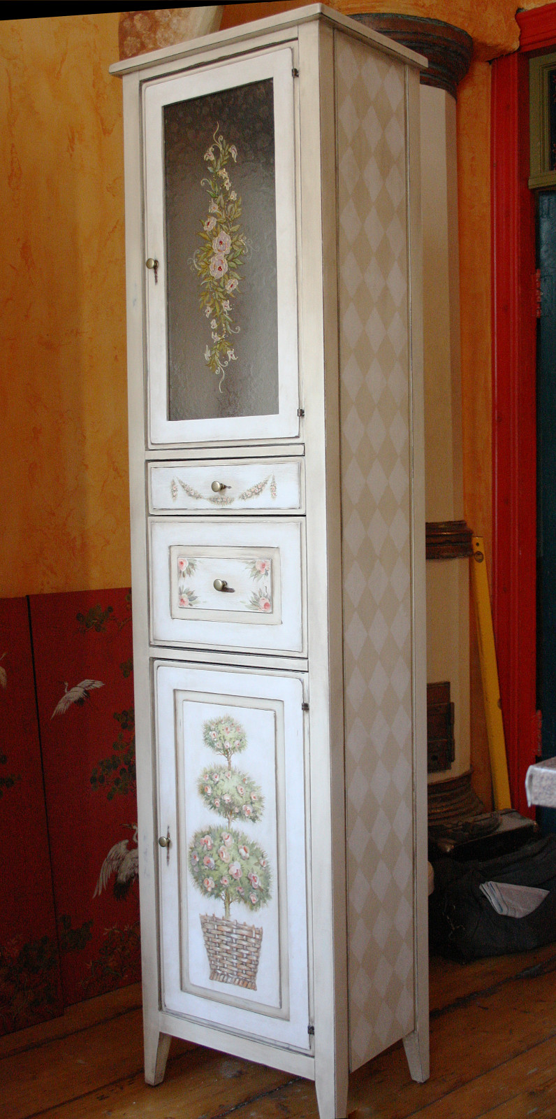 Роспись предметов интерьера