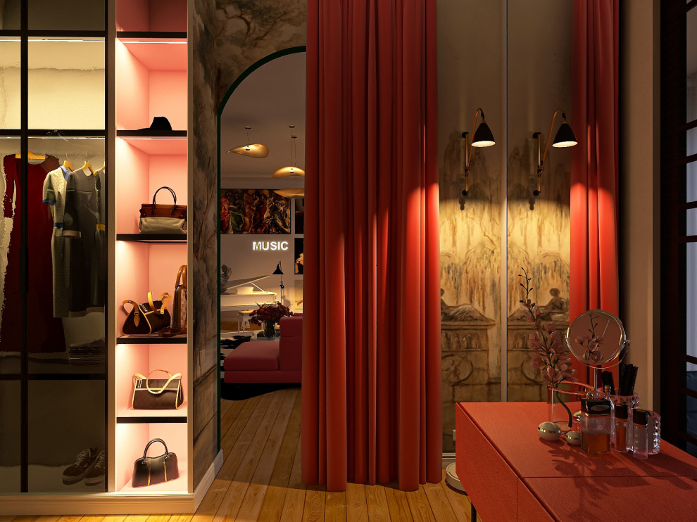 Вид на гостиную из гардербной вечером