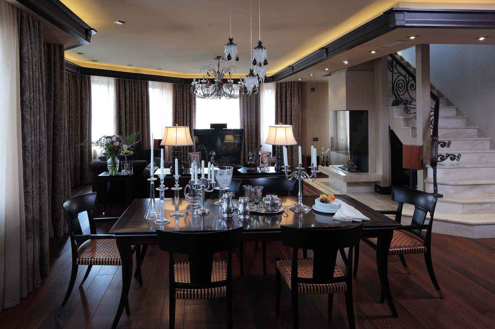 Двухуровневая квартира в центре Москвы, 240м2