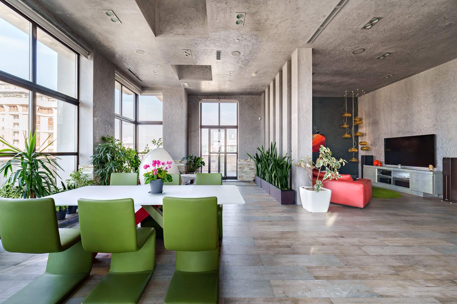 Обложка проекта: ЖК "Триумф": квартира с большой террасой