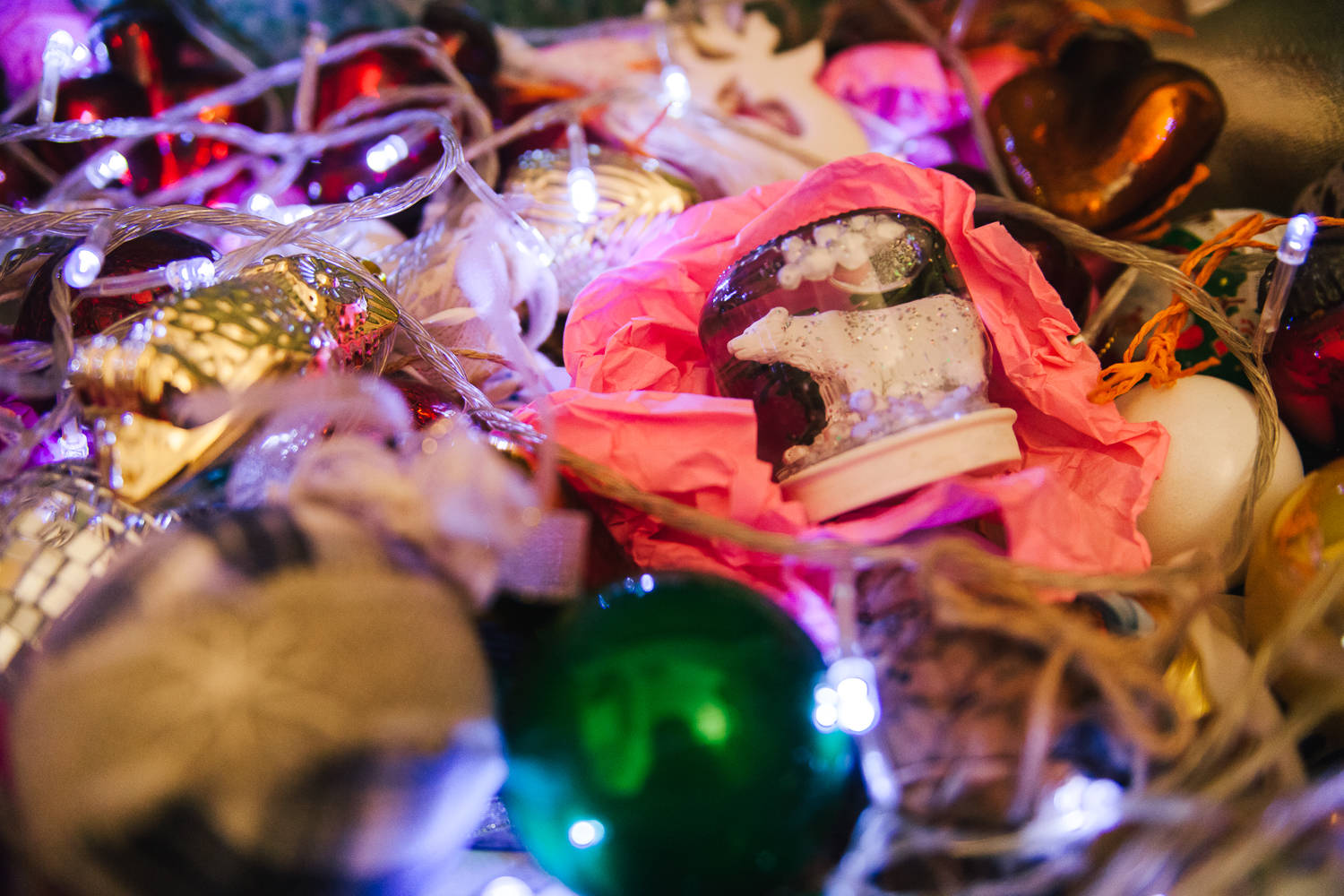 DIY: Как сделать волшебный шар со снегом своими руками