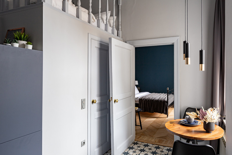 Квартира в парижско-петербургском стиле