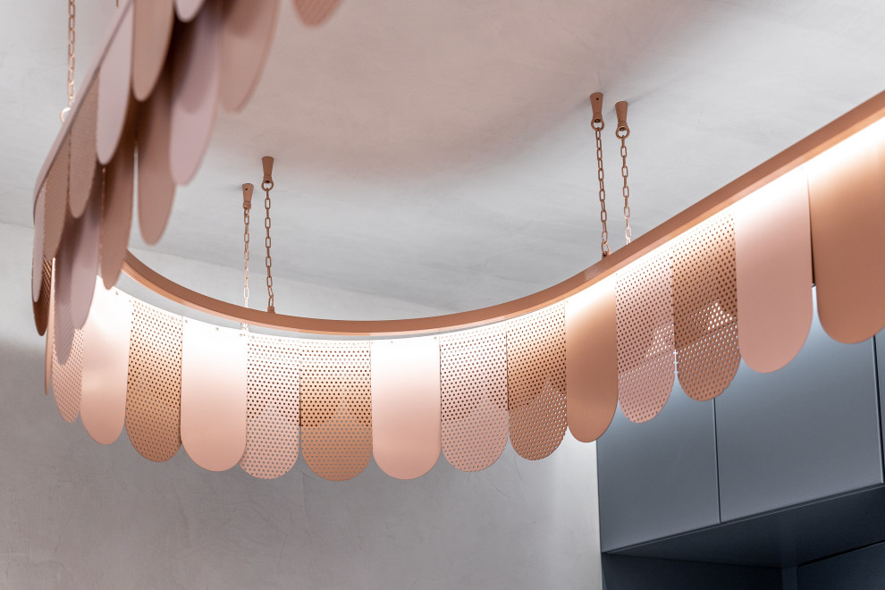 Тропическая кухня под цветком протеи