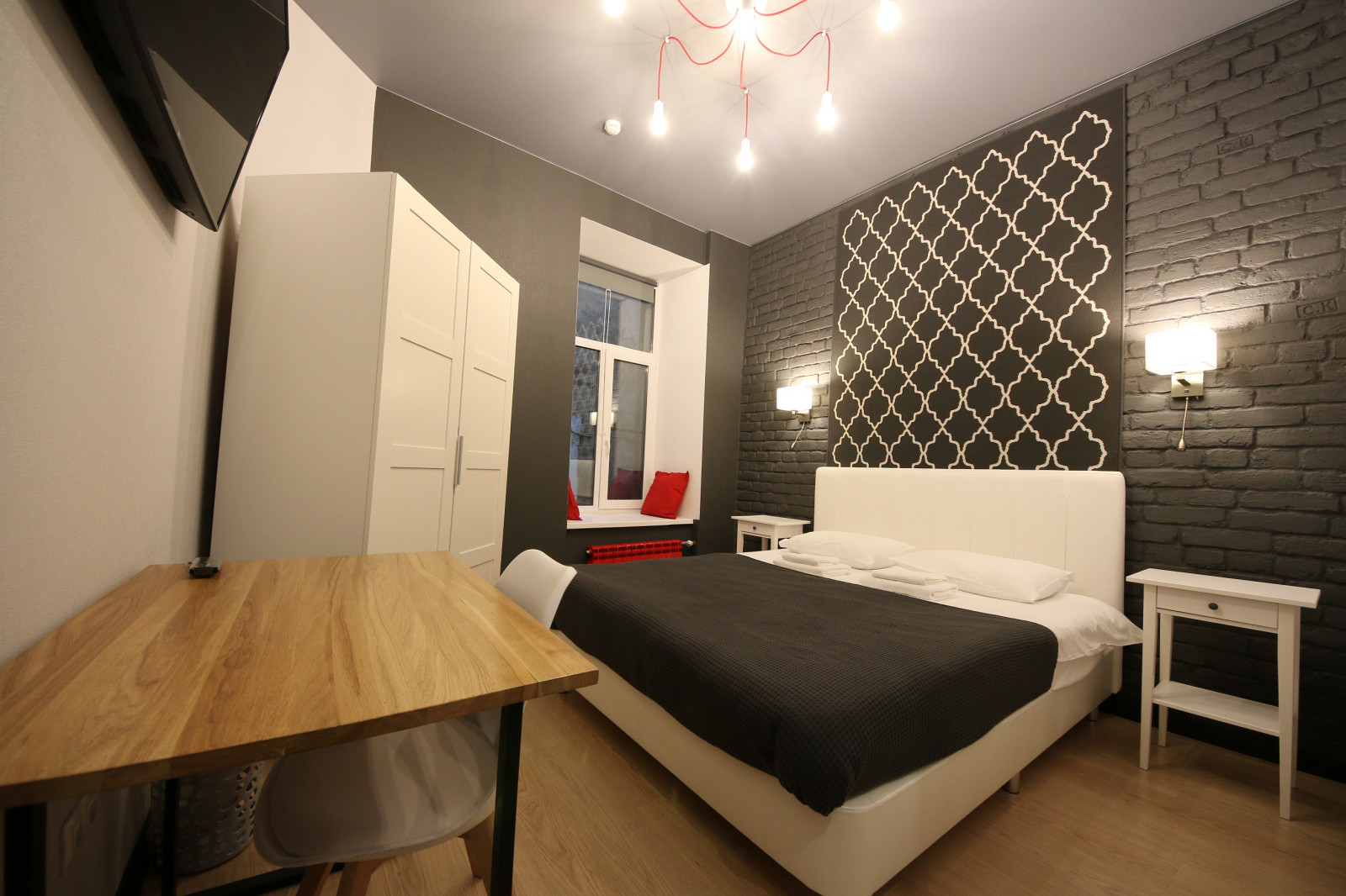 Дизайн интерьера отеля «Adam’s House» в центре Петербурга.